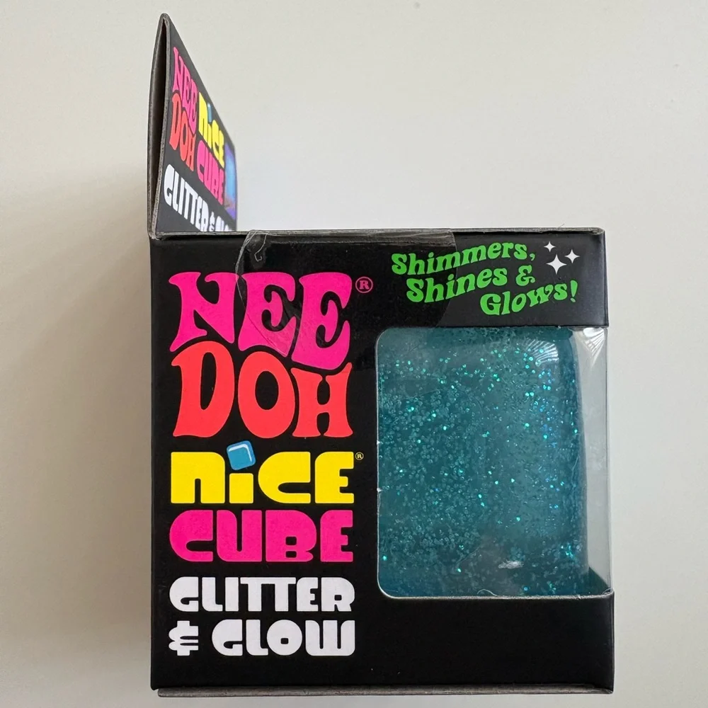 NeeDoh Nice Cube Glitter & Glow- Blue - Picture 2 of 3